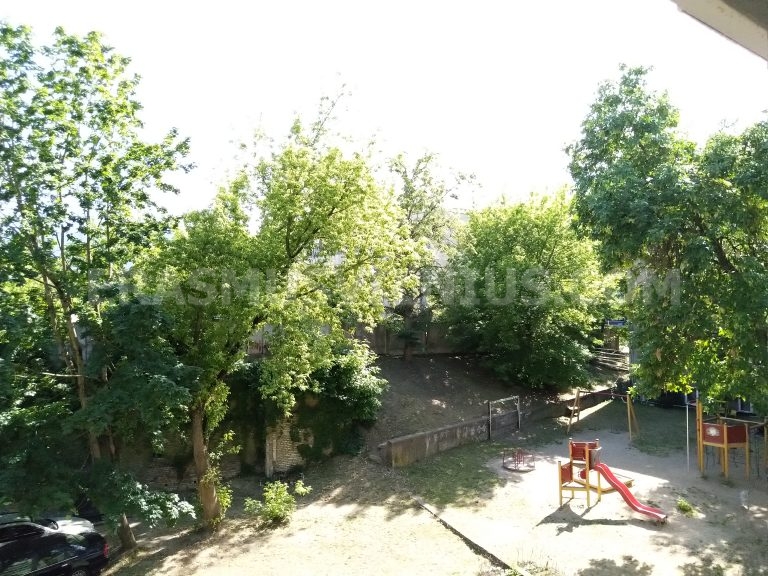 Eingang und Schuhablage in Wohnung 1, Altstadt von Vilnius